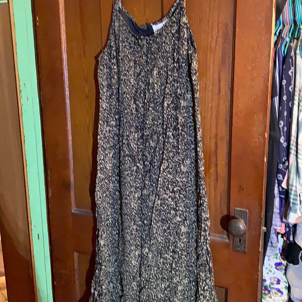 Newport News Black and tan spaghetti strap dress.